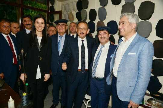    BAKAN ÖZHASEKİ DİYARBAKIR'DA SUR EYLEM PLANINI AÇIKLADI