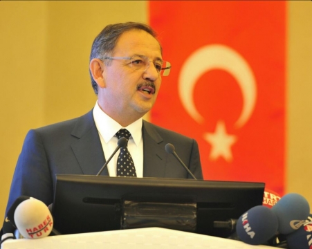    BAKAN ÖZHASEKİ DİYARBAKIR'DA SUR EYLEM PLANINI AÇIKLADI