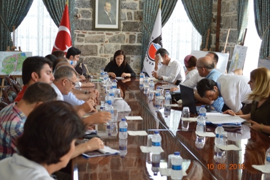 Sur'da İncelemelerde Bulunan Heyet Bakan Özhaseki'ye Detaylı Bir Rapor Sundu