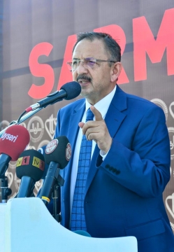 Bakan Özhaseki: Allah Bu İyiliğimizi, Bu Güzelliğimizi Elimizden Almasın