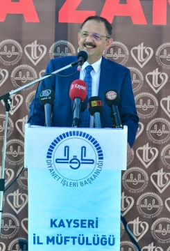 Bakan Özhaseki: Allah Bu İyiliğimizi, Bu Güzelliğimizi Elimizden Almasın