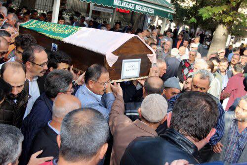 KAYSERİ ŞEHİDİNİ UĞURLADI