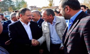  Bakan Özhaseki: Biz Bir Olacağız, Diri Olacağız.