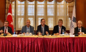 Bakan ÖZHASEKİ: "Birinci hedefimiz riskli yapıların dönüştürülmesi"
