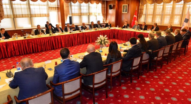 Bakan ÖZHASEKİ: "Birinci hedefimiz riskli yapıların dönüştürülmesi"