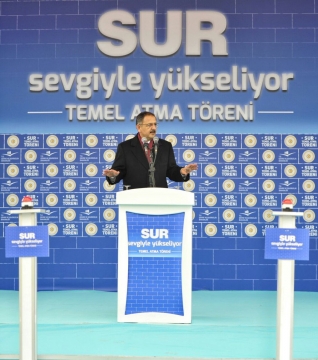 Sur'da Büyük Temel Atma Töreni