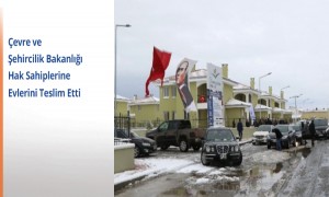 Çevre ve Şehircilik Bakanlığı Hak Sahiplerine Evlerini Teslim Etti