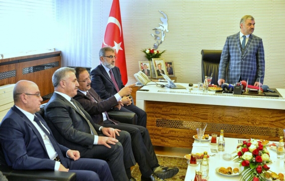 Bakan Özhaseki; Toplantıda 18 Proje Ele Alındı