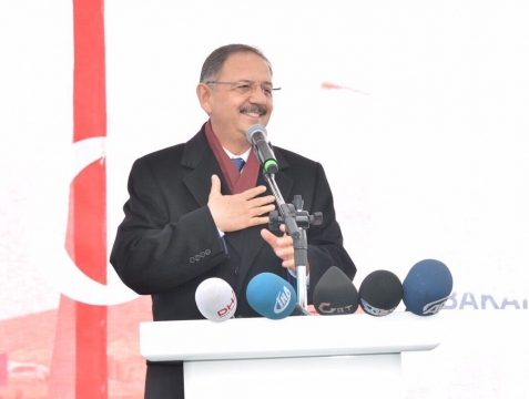 Bakan Özhaseki: Bizim Bir ve Diri Olmamız Lazım