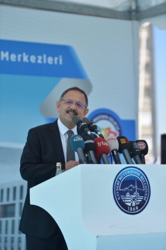 Bakan Özhaseki: 16 Nisan Türkiye İçin Bir Milat Olacaktır