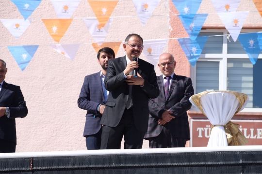 Bakan Özhaseki: Bütün Terör Örgütlerinin Hakkından Geliyoruz