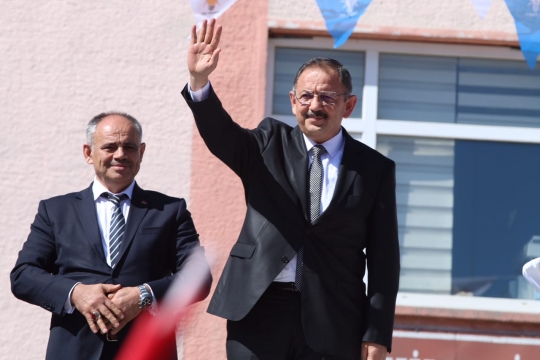 Bakan Özhaseki: Bütün Terör Örgütlerinin Hakkından Geliyoruz