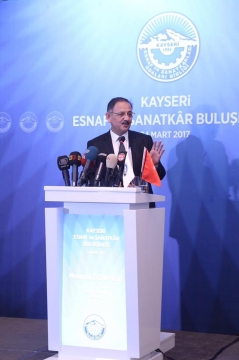 Bakan Özhaseki Kayseri'de Esnaf ve Sanatkarlarla Buluştu