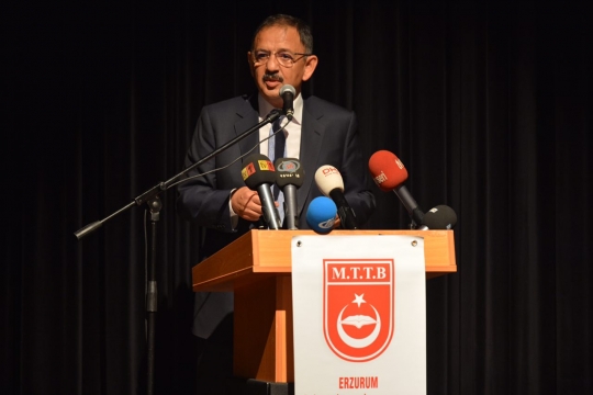 Bakan Özhaseki: "Batı, Düşmanlığını Aleni Yapmaya Başladı"