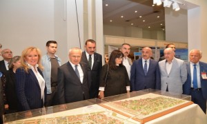 Bakan Yardımcısı Ceylan CNR Emlak Fuarının Açılışını Gerçekleştirdi