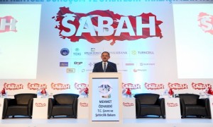 Bakan Özhaseki Kentsel Dönüşüm Ve Stratejik Yaklaşımlar Kurultayına Katıldı