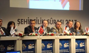 Bakan Özhaseki;  