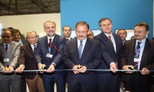 Bakan Özhaseki Cop23'te Türkiye Ve Sergi Stant Alanını Açtı