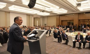 BAKAN ÖZHASEKİ; "DAVAYI KAZANIRSAM MECLİSTE SUCUK DAĞITACAĞIM"