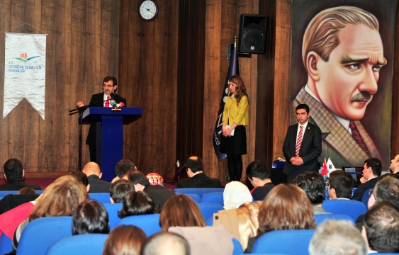 Bakan Güllüce Ödül Törenine Katıldı