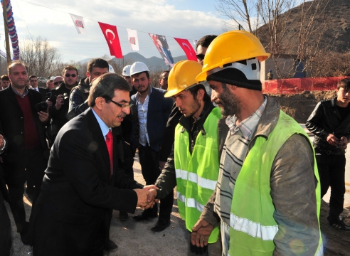 Bakan Güllüce Amasya'da Atıksu Arıtma Tesisinin Temel Atma Törenine Katıldı