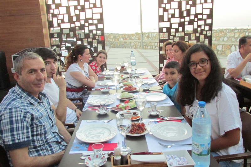 Müdürlüğümüz Personeline İftar Yemeği