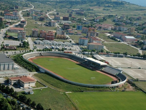 Yalova Atatürk Stadyumu Tesisatı Yenileniyor