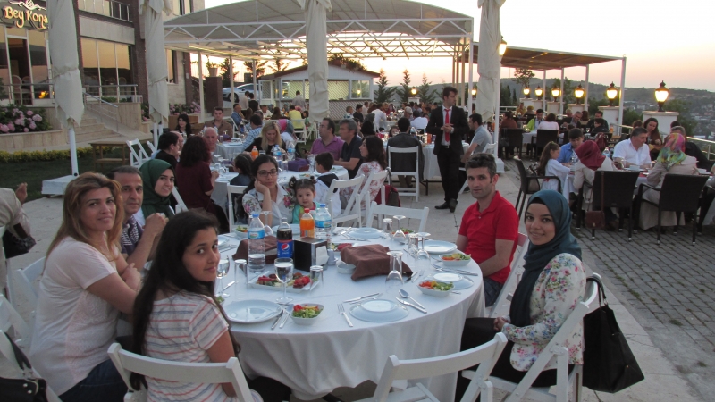 Müdürlüğümüz Personeline İftar Yemeği