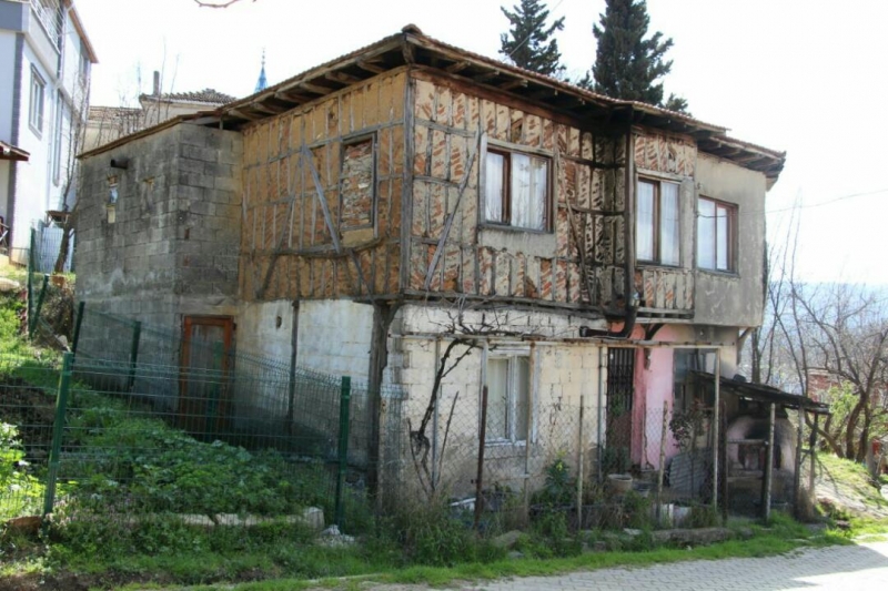 Yalova Yöresel Doku Ve Mimari Özelliklerinin Belirlenmesi Ve Yaygınlaştırılması Çalışmaları