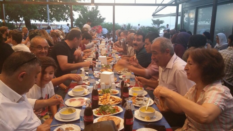 Müdürlüğümüz Personeline İftar Yemeği