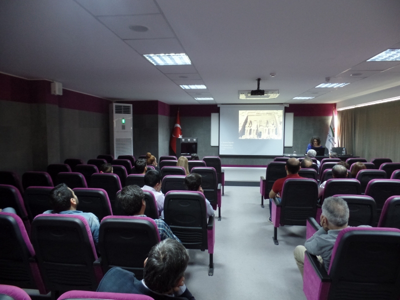 Dünya Şehircilik Günü Etkinlikleri: Sanat Tarihi konulu Seminer ve Sunum programı İl Müdürlüğümüz Konferans Salonunda Gerçekleştirildi.