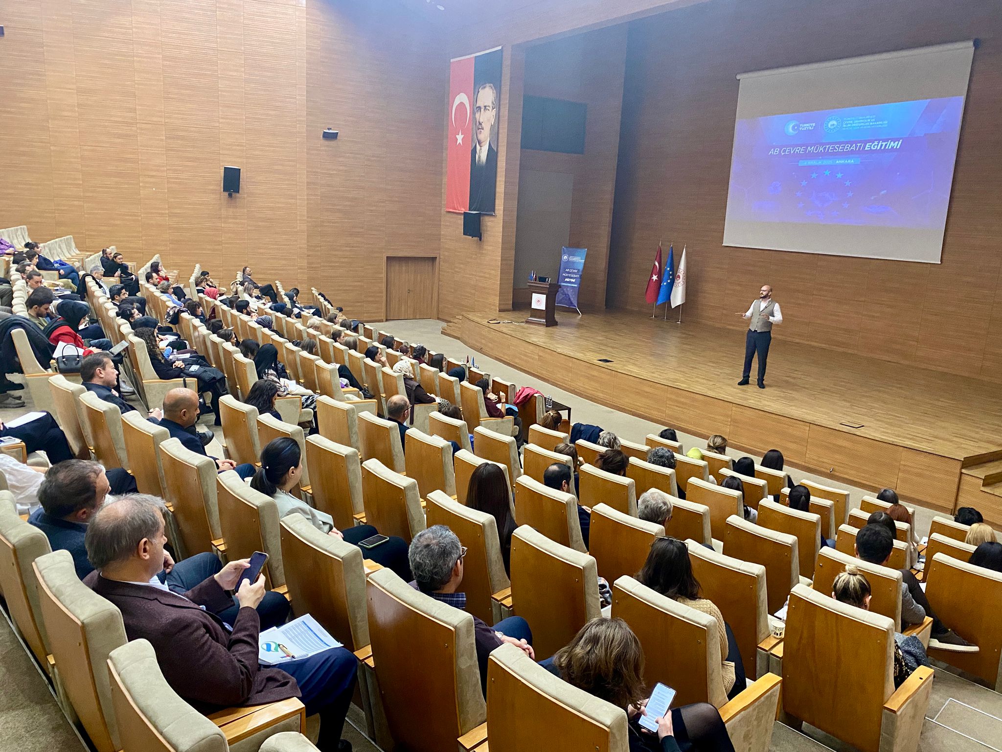 AB Çevre ve İklim Değişikliği Mevzuatına Giriş Eğitimi Bakanlığımız Konferans Salonunda Gerçekleşti