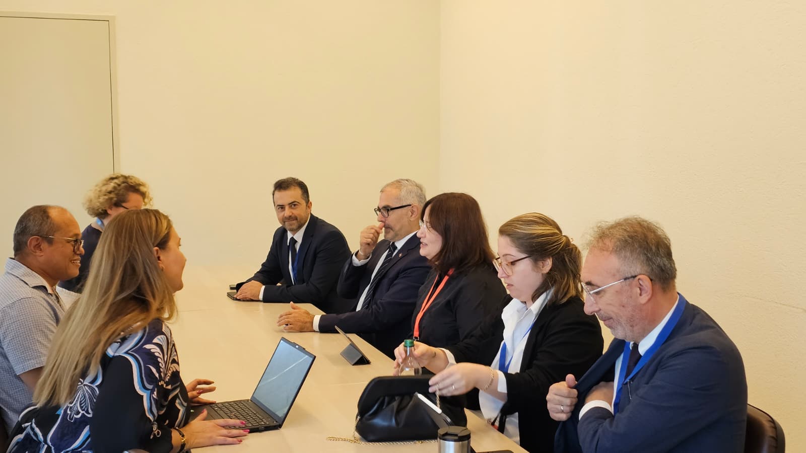 Bakan Yardımcımız Sayın Fatma Varank, BRS İcra Direktörü Sayın Rolph Payet ile Görüştü