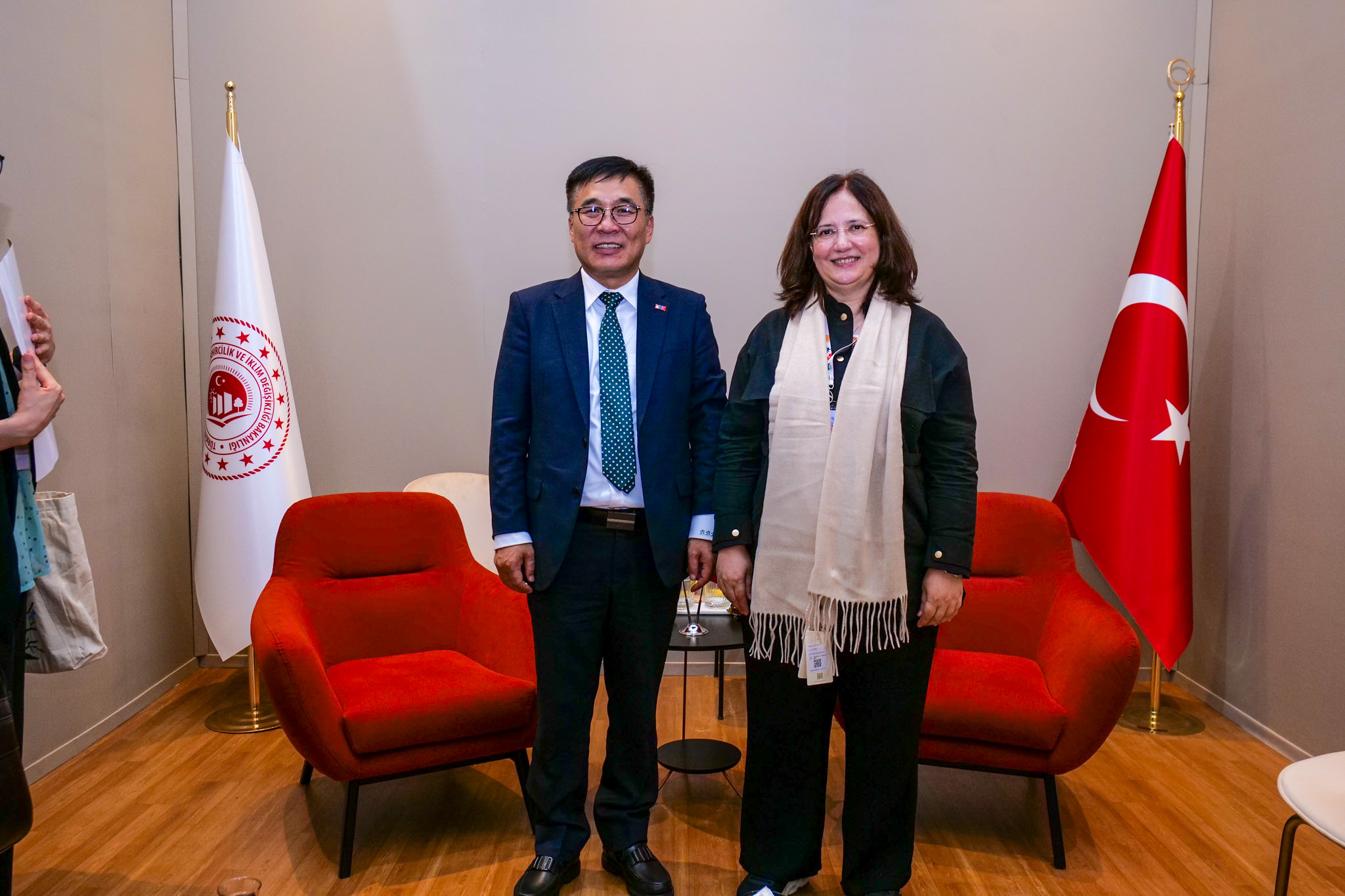 Bakan Yardımcımız Sayın Fatma Varank, Moğolistan Çevre ve İklim Değişikliği Bakanı Sayın Batbaatar Bat ile Görüştü 