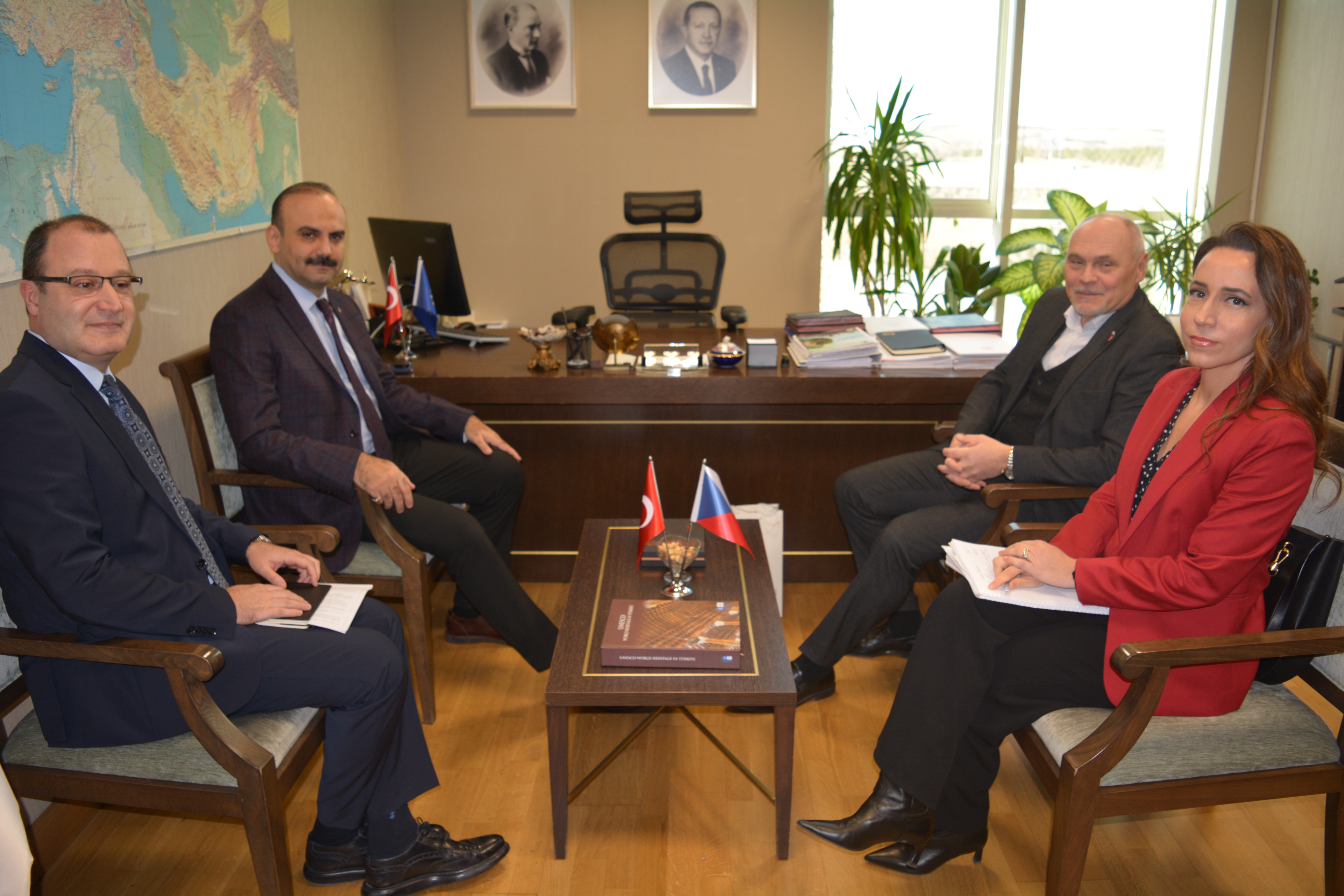 Çekya Büyükelçisi Vacek Genel Müdürümüz Bayraktar’ı Ziyaret Etti