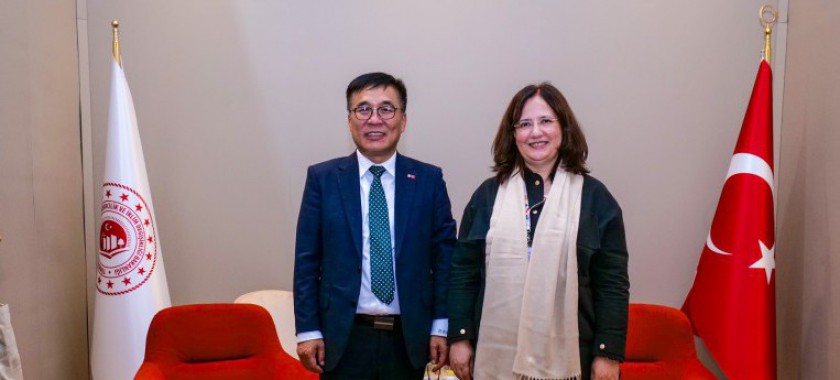 Bakan Yardımcımız Sayın Fatma Varank, Moğolistan Çevre ve İklim Değişikliği Bakanı Sayın Batbaatar Bat ile Görüştü 