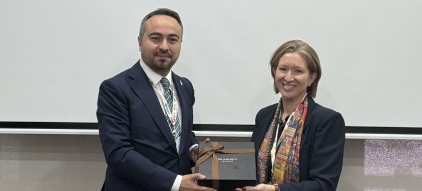 Bakan Yardımcımız Sayın Burak Demiralp, ABD Çevre Koruma Ajansı (EPA) Başkan Yardımcısı Sayın Usha Turner ile Görüştü