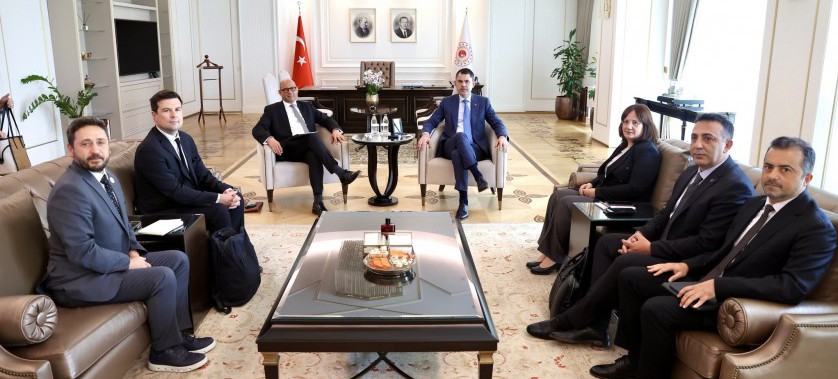Bakanımız Sayın Murat Kurum, BM İklim Değişikliği Çerçeve Sözleşmesi Sekreteryası İcra Direktörü Stiell ile Görüştü