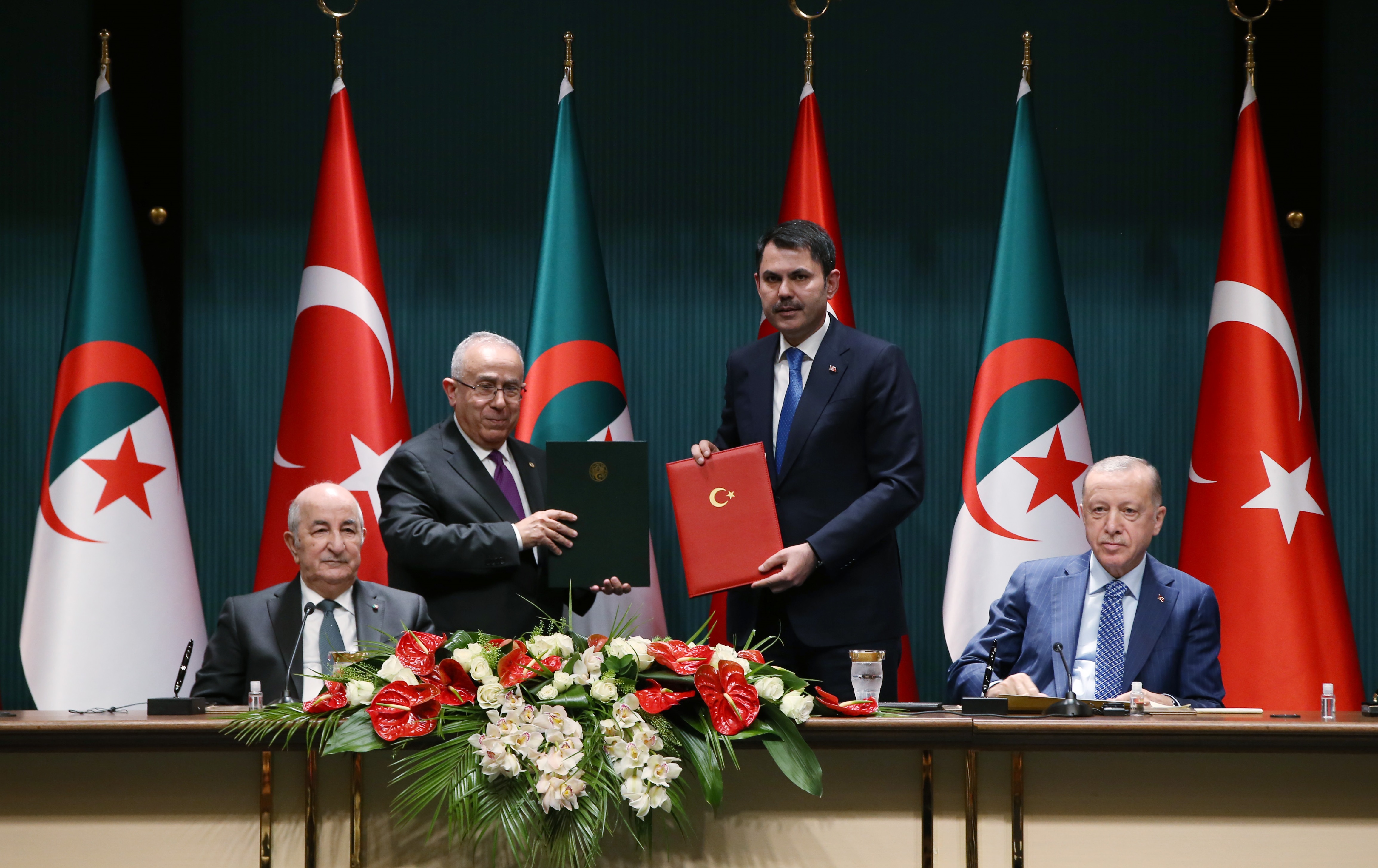 15 Agreements Signed Between Turkey and Algeria