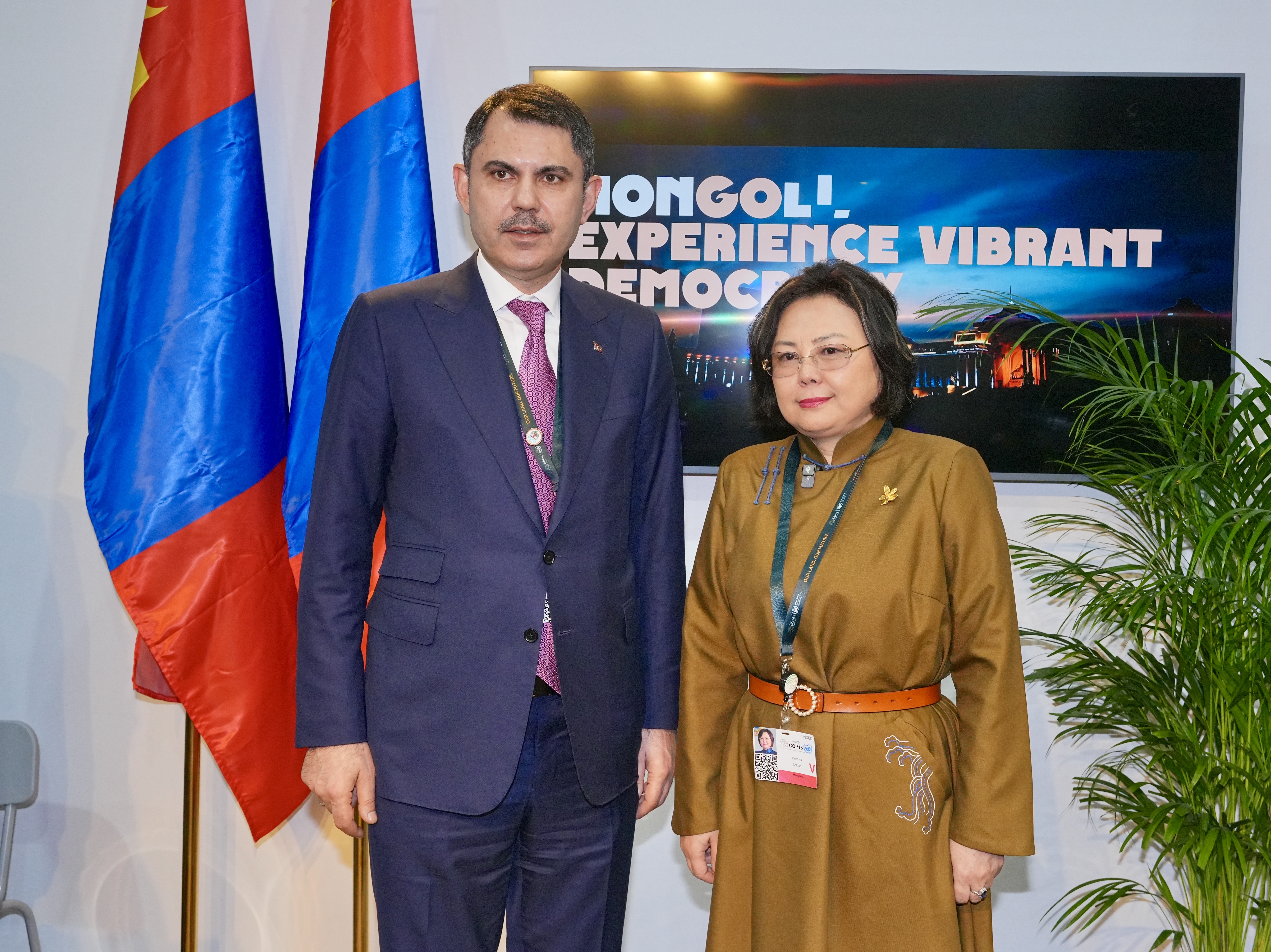 Cooperation Talks Between Türkiye and Mongolia at COP16