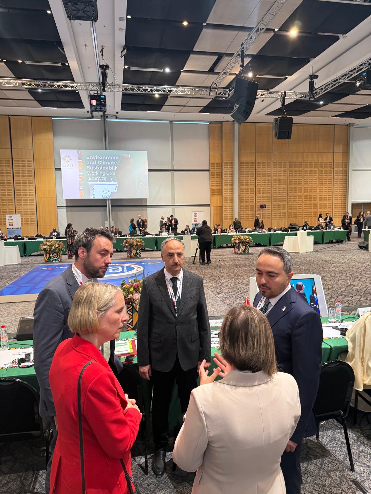 Deputy Minister Burak Demiralp Meets with UK Environment Secretary Emma Reynolds