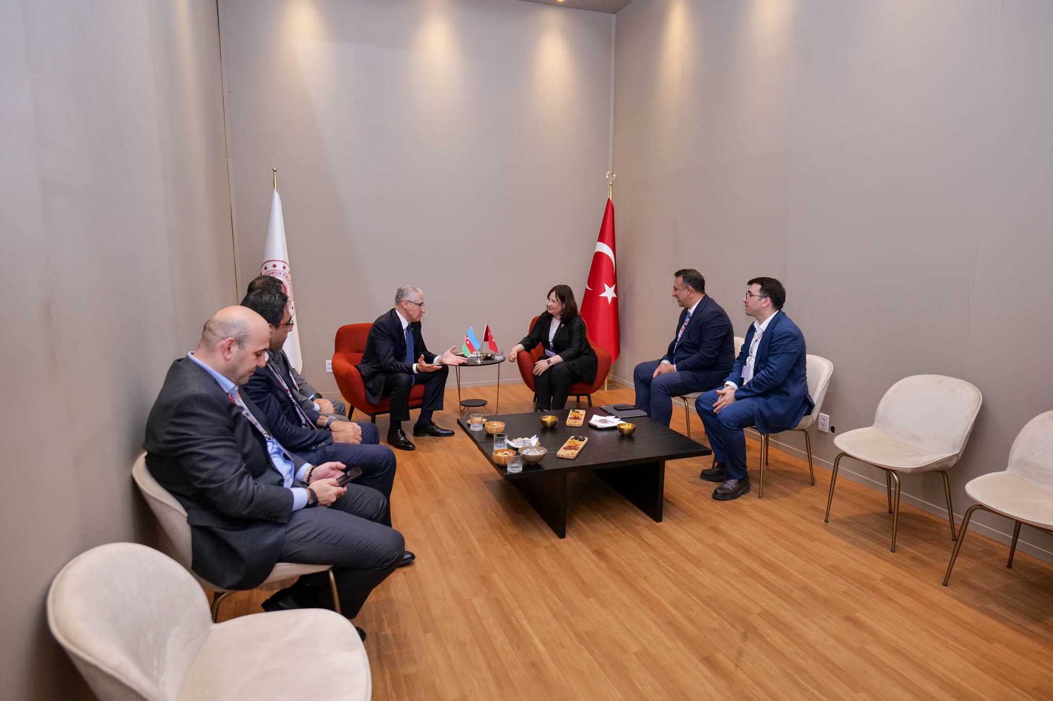 Deputy Minister Ms. Fatma Varank Hosts Azerbaijani Minister of Ecology and Natural Resources Muhtar Babayev at the Türkiye Pavilion