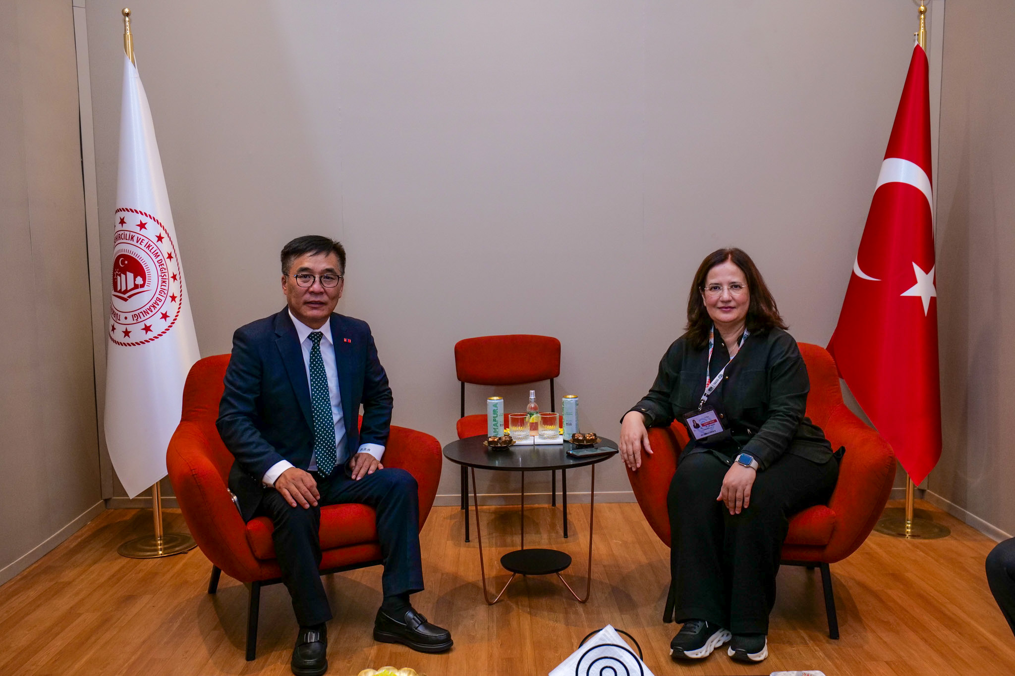 Deputy Minister Fatma Varank Met with Mongolia’s Minister of Environment and Climate Change Batbaatar Bat