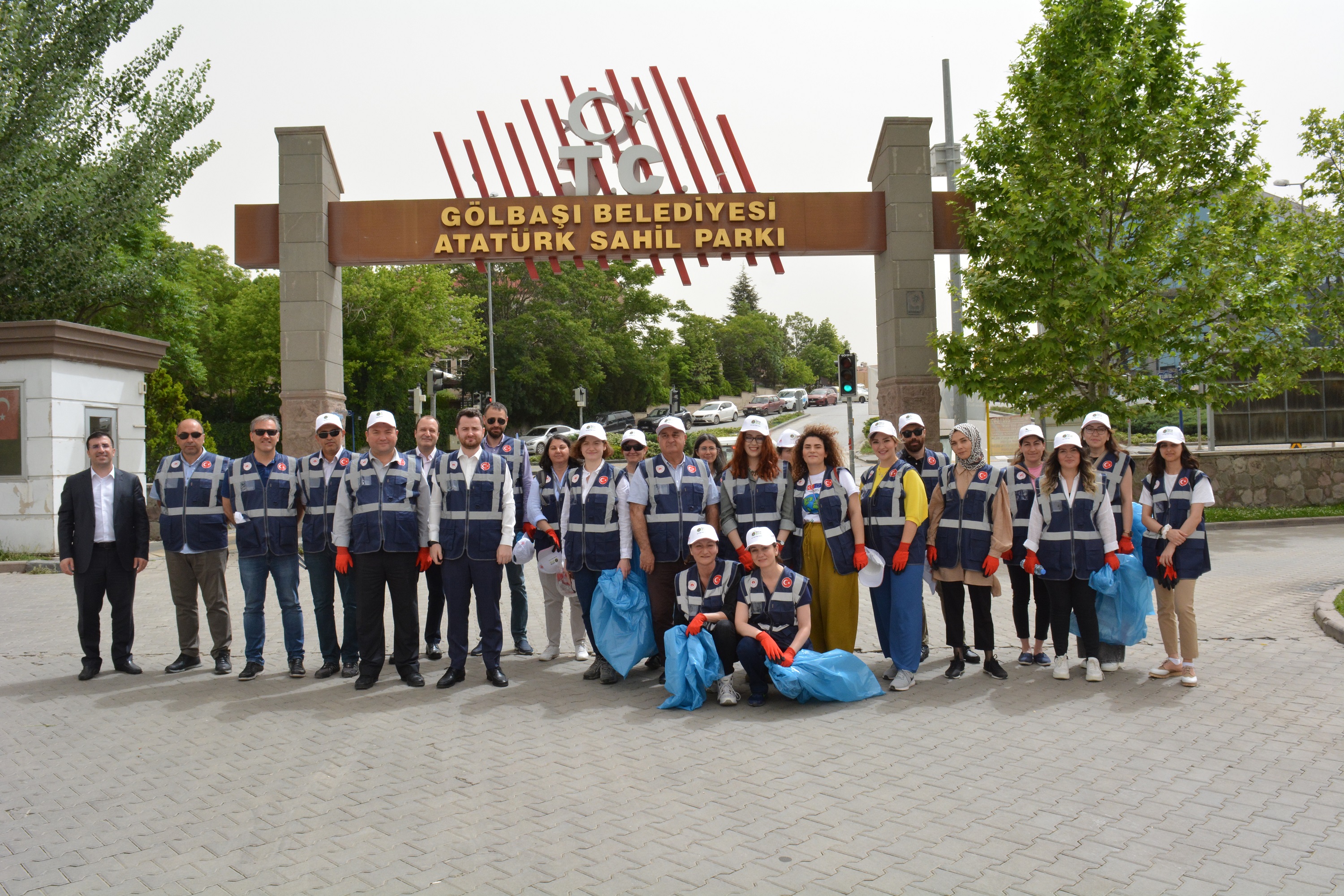 Environmental Cleanup was Carried out in Gölbaşı Mogan Lake as part of Environment Week