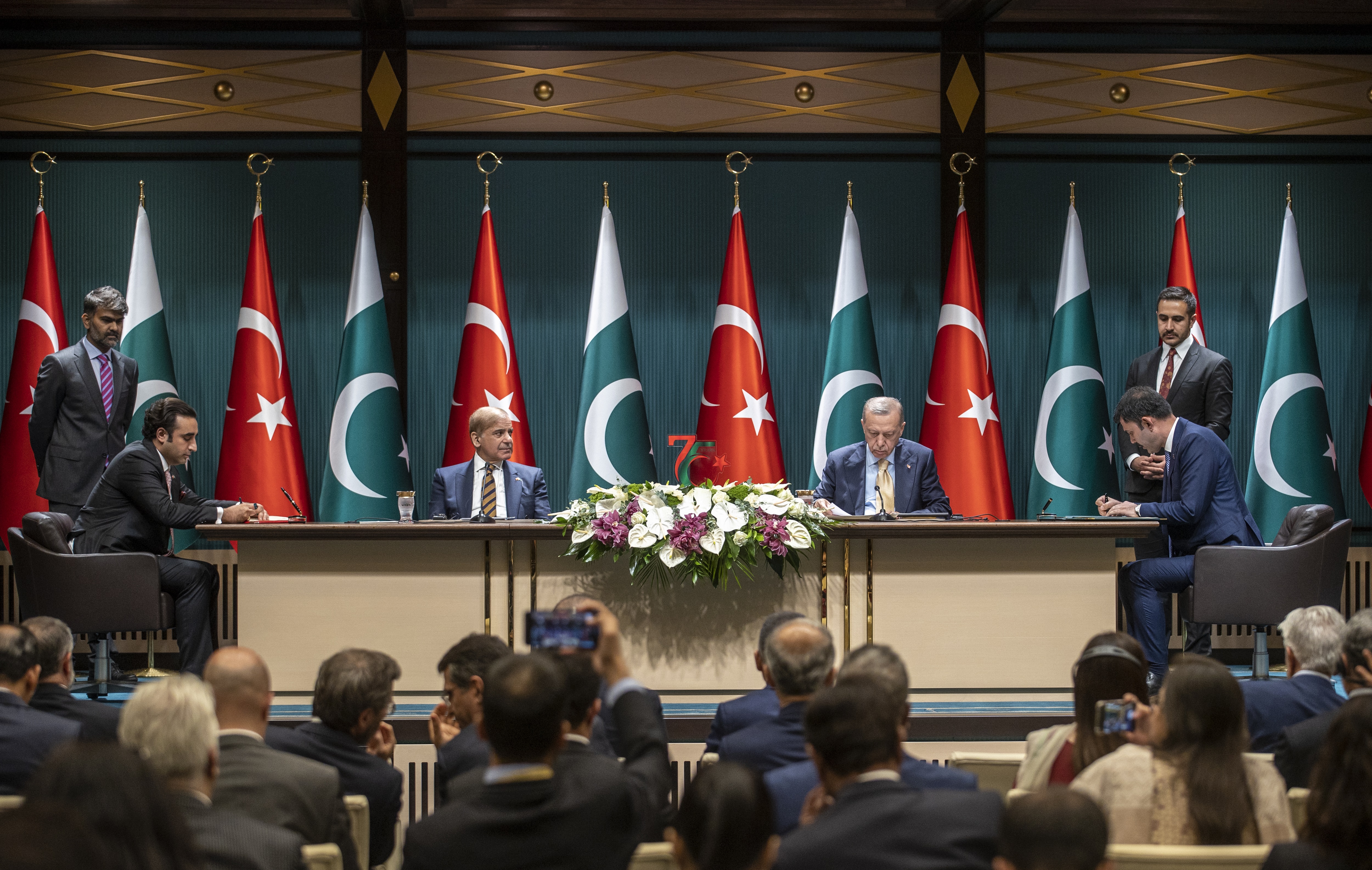 Housing Cooperation Agreement Signed Between Türkiye and Pakistan