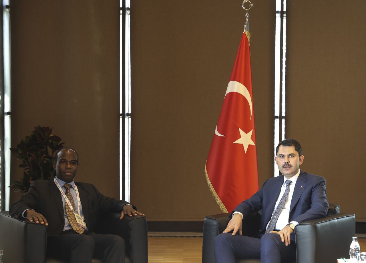 Minister Meets with World Bank Turkey Director Kouame   