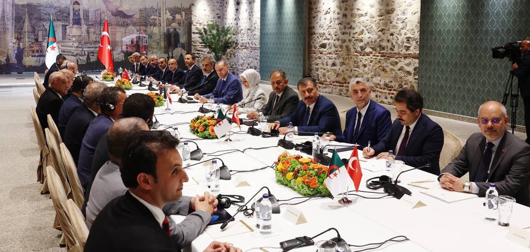 Minister Özhaseki Discussed Joint Projects Between the Two Countries with His Algerian Colleagues