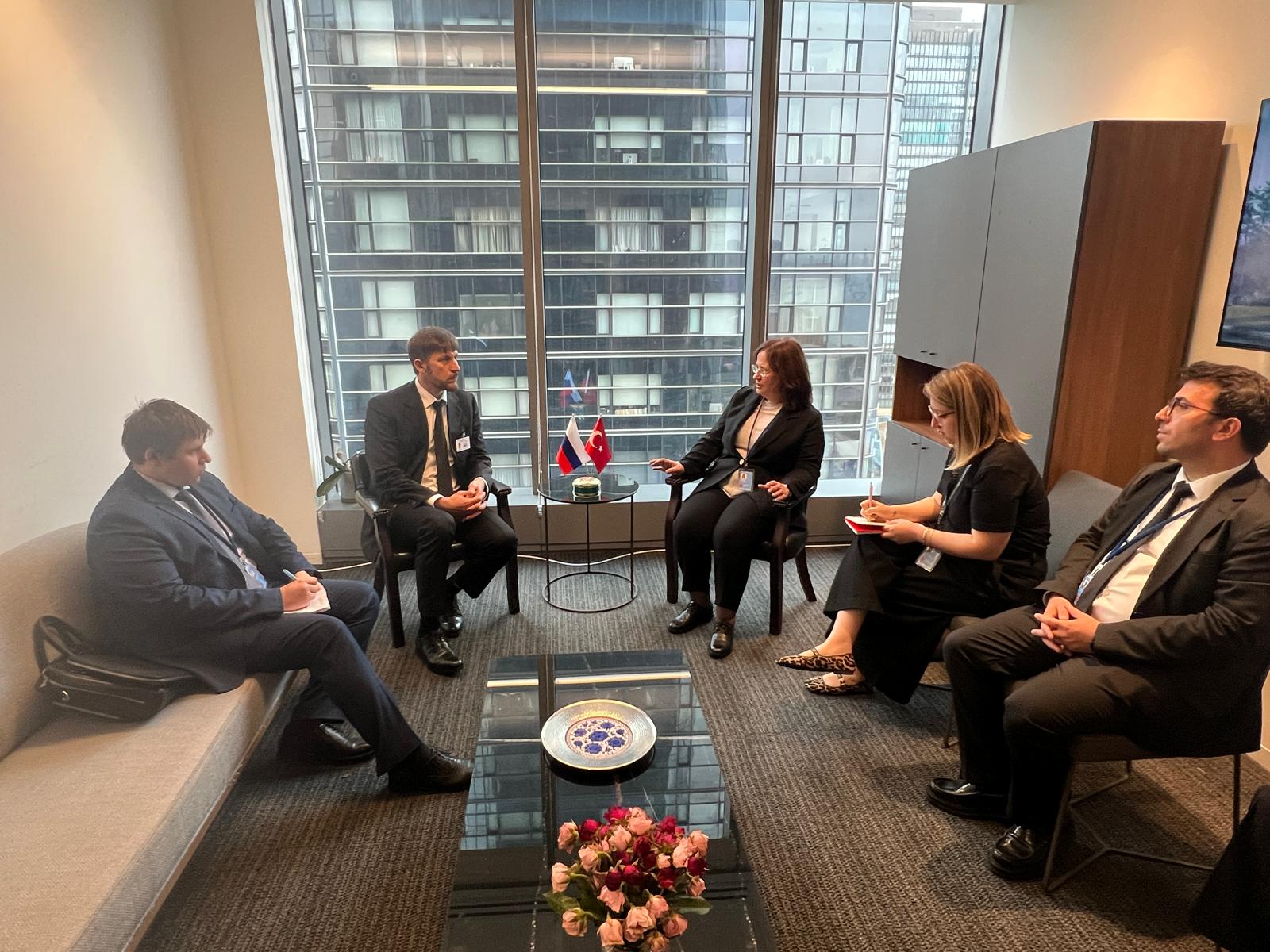 Our Deputy Minister Varank Meets with Russia’s Special Presidential Envoy for Climate Change Edelgeriev