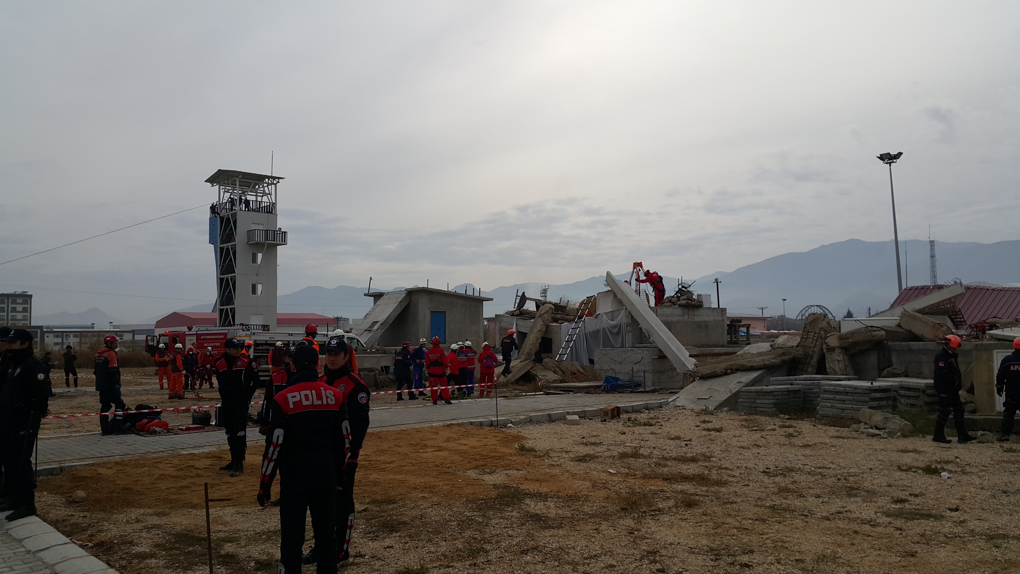 Afyonkarahisar Bölgesel Masabaşı ve Saha Tatbikatı Sayın Valimiz Mustafa TUTULMAZ’ın Katılımı ile Gerçekleşti