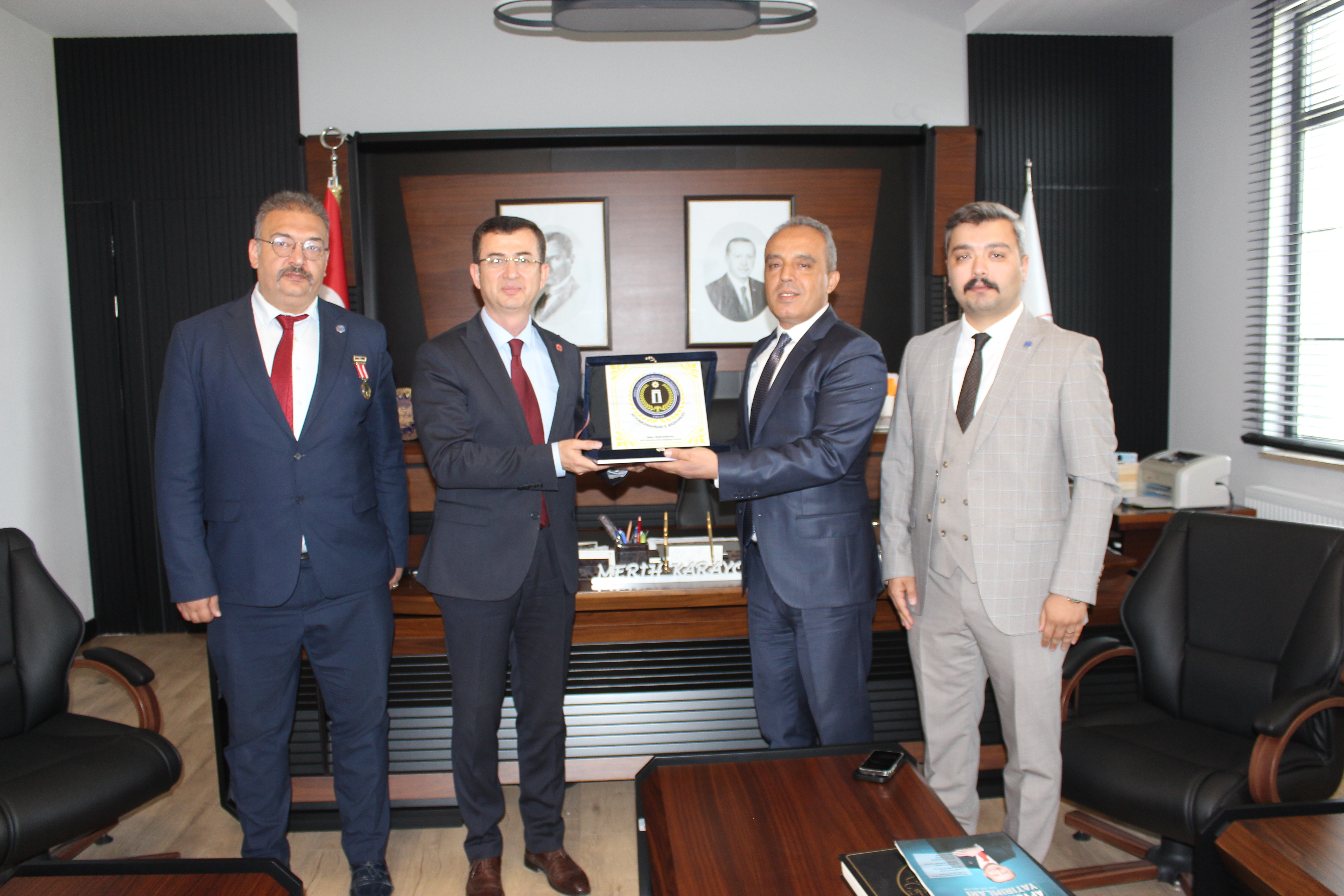İl Emniyet Müdürü ve EMŞAV'dan İl Müdürümüze Ziyaret
